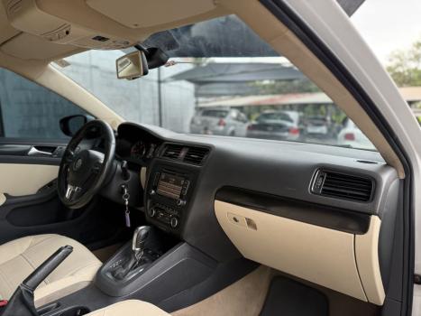 VOLKSWAGEN Jetta 2.0 4P FLEX CONFORTLINE TIPTRONIC AUTOMTICO, Foto 15