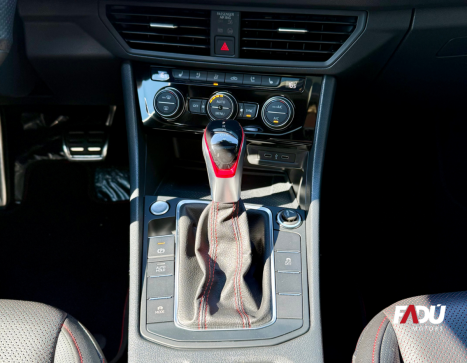 VOLKSWAGEN Jetta 2.0 4P 350 TSI GLI AUTOM�TICO DSG, Foto 9