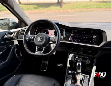 VOLKSWAGEN Jetta 2.0 4P 350 TSI GLI AUTOM�TICO DSG, Foto 4