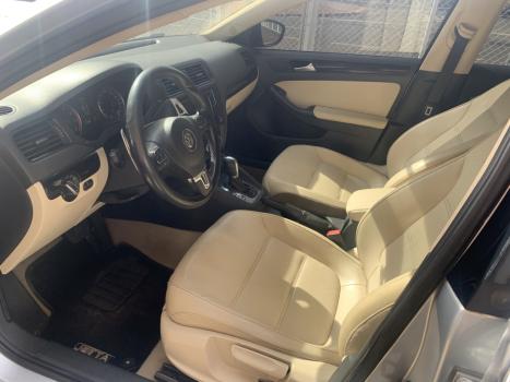 VOLKSWAGEN Jetta 2.0 4P COMFORTLINE TIPTRONIC AUTOM�TICO, Foto 5