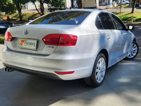 VOLKSWAGEN Jetta 2.0 4P FLEX COMFORTLINE TIPTRONIC AUTOM�TICO, Foto 5