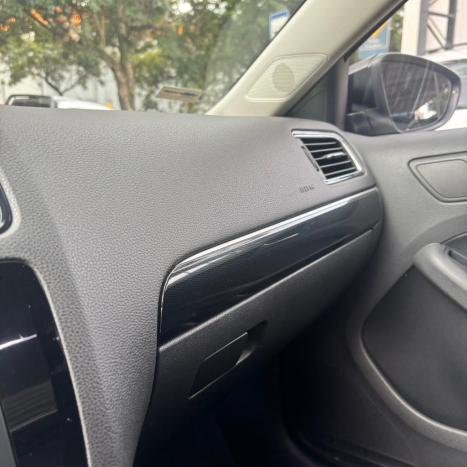 VOLKSWAGEN Jetta 2.0 4P TSI HIGHLINE 200 CV AUTOM�TICO, Foto 15