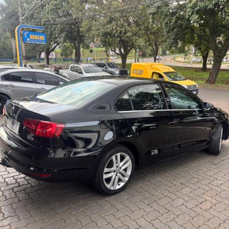 VOLKSWAGEN Jetta 2.0 4P TSI HIGHLINE 200 CV AUTOM�TICO, Foto 16