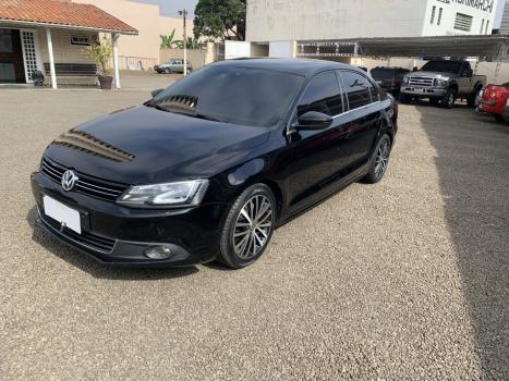 VOLKSWAGEN Jetta 2.0 4P TSI HIGHLINE 211 CV AUTOM�TICO, Foto 1