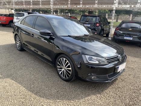 VOLKSWAGEN Jetta 2.0 4P TSI HIGHLINE 211 CV AUTOM�TICO, Foto 2
