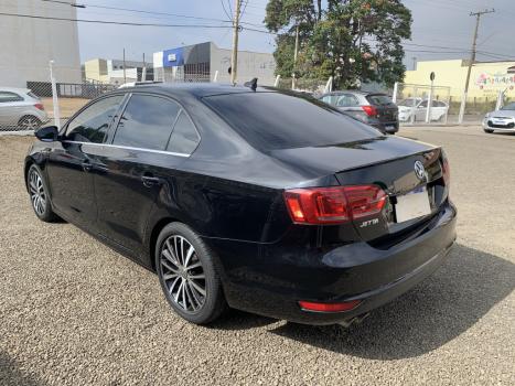 VOLKSWAGEN Jetta 2.0 4P TSI HIGHLINE 211 CV AUTOM�TICO, Foto 4