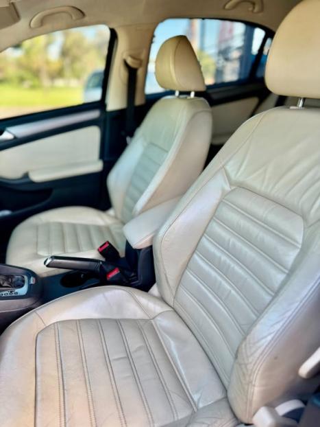 VOLKSWAGEN Jetta 2.0 4P FLEX COMFORTLINE TIPTRONIC AUTOM�TICO, Foto 7
