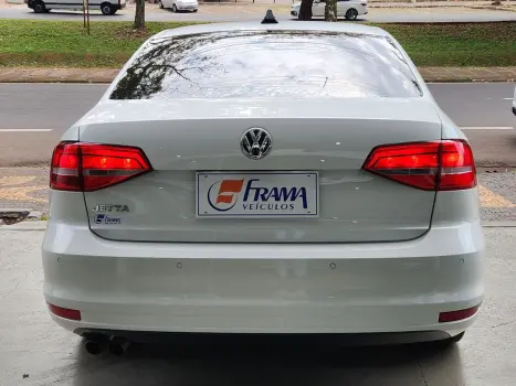VOLKSWAGEN Jetta 2.0 4P FLEX COMFORTLINE TIPTRONIC AUTOMÁTICO, Foto 6