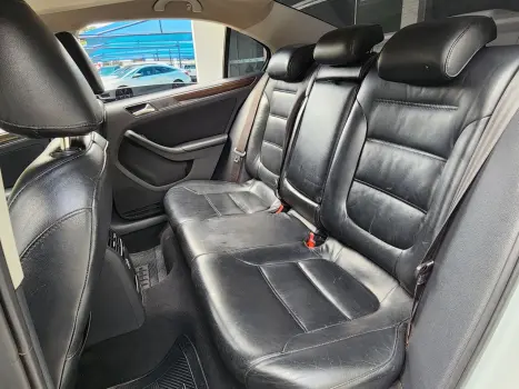 VOLKSWAGEN Jetta 2.0 4P FLEX COMFORTLINE TIPTRONIC AUTOMÁTICO, Foto 10