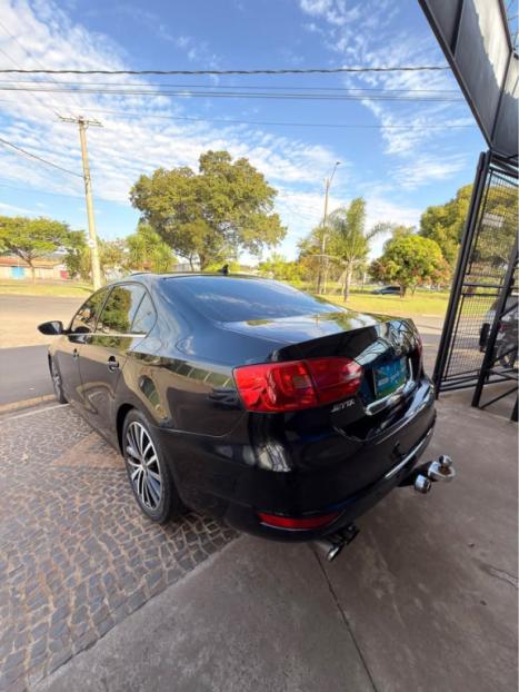 VOLKSWAGEN Jetta 2.0 4P TSI HIGHLINE 200 CV AUTOM�TICO, Foto 8