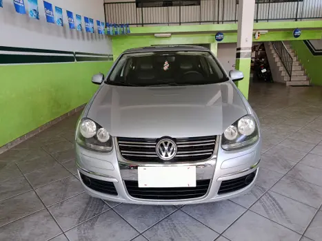 VOLKSWAGEN Jetta 2.5 20V 4P 170CV AUTOMÁTICO, Foto 3 VOLKSWAGEN Jetta 2.5 20V 4P 170CV AUTOMÁTICO, Foto 3