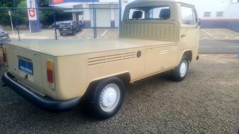 VOLKSWAGEN Kombi Furg�o 1.5, Foto 5