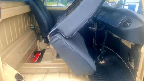 VOLKSWAGEN Kombi Furg�o 1.5, Foto 11