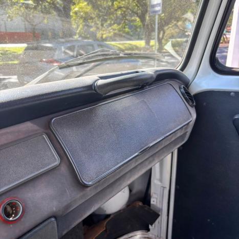 VOLKSWAGEN Kombi Furg�o 1.4 FLEX, Foto 11