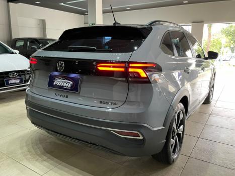 VOLKSWAGEN Nivus 1.0 4P FLEX 200 TSI HIGHLINE TURBO AUTOMÁTICO, Foto 6 VOLKSWAGEN Nivus 1.0 4P FLEX 200 TSI HIGHLINE TURBO AUTOMÁTICO, Foto 6