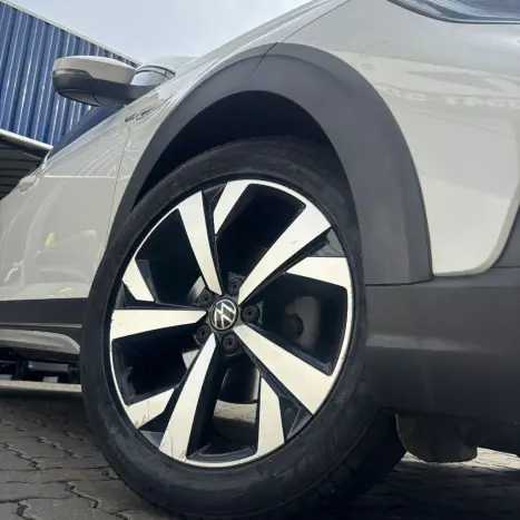 VOLKSWAGEN Nivus 1.0 4P FLEX 200 TSI HIGHLINE TURBO AUTOM�TICO, Foto 4