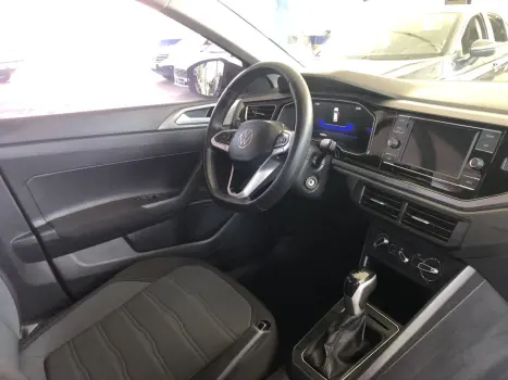 VOLKSWAGEN Nivus 1.0 4P FLEX 200 TSI COMFORTLINE TURBO AUTOM�TICO, Foto 13