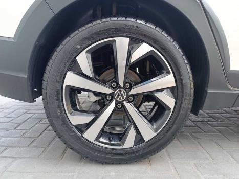 VOLKSWAGEN Nivus 1.0 4P FLEX 200 TSI HIGHLINE TURBO AUTOM�TICO, Foto 8