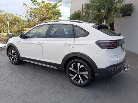 VOLKSWAGEN Nivus 1.0 4P FLEX 200 TSI HIGHLINE TURBO AUTOM�TICO, Foto 10