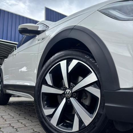 VOLKSWAGEN Nivus 1.0 4P FLEX 200 TSI HIGHLINE TURBO AUTOMÁTICO, Foto 5