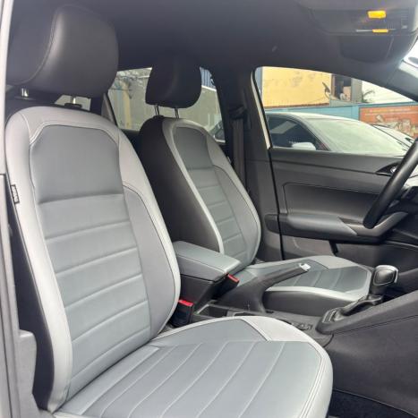 VOLKSWAGEN Nivus 1.0 4P FLEX 200 TSI HIGHLINE TURBO AUTOMÁTICO, Foto 6
