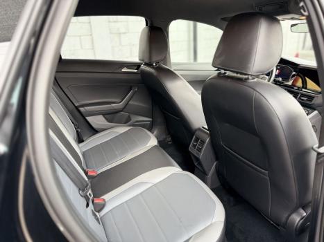VOLKSWAGEN Nivus 1.0 4P FLEX 200 TSI HIGHLINE TURBO AUTOMÁTICO, Foto 17
