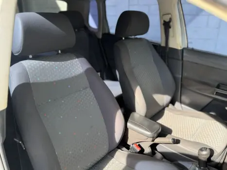 VOLKSWAGEN Polo Hatch 1.6 4P, Foto 15