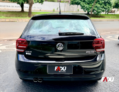 VOLKSWAGEN Polo Hatch 1.0 12V 4P 200 TSI  COMFORTLINE AUTOM�TICO, Foto 9