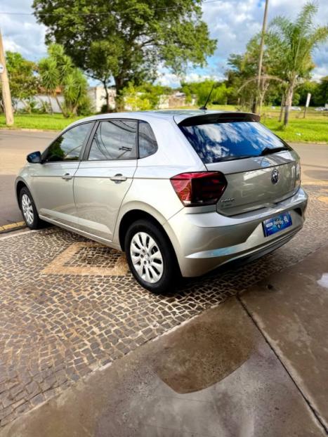 VOLKSWAGEN Polo Hatch 1.0 12V 4P MPI FLEX, Foto 5