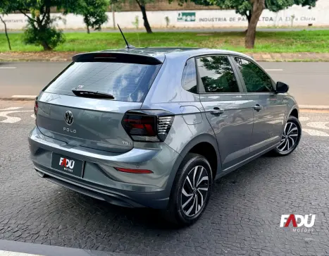 VOLKSWAGEN Polo Hatch 1.0 12V 4P 200 TSI HIGHLINE AUTOM�TICO, Foto 10