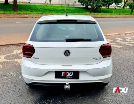 VOLKSWAGEN Polo Hatch 1.0 12V 4P 200 TSI  COMFORTLINE AUTOMÁTICO, Foto 11