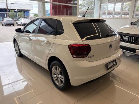 VOLKSWAGEN Polo Hatch 1.6 4P COMFORTLINE, Foto 2
