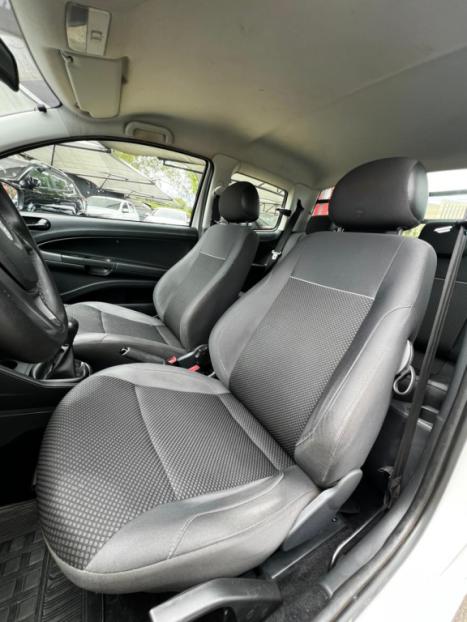 VOLKSWAGEN Saveiro 1.6 FLEX MSI ROBUST CABINE DUPLA, Foto 8