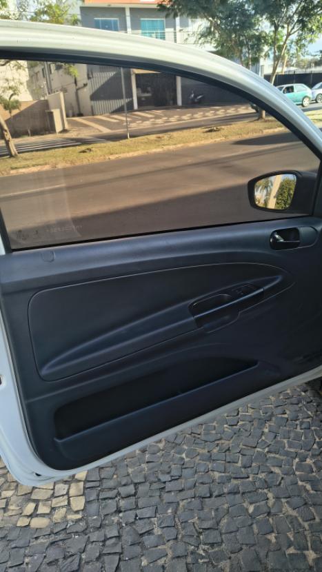 VOLKSWAGEN Saveiro 1.6 16V FLEX MSI ROBUST CABINE SIMPLES, Foto 5