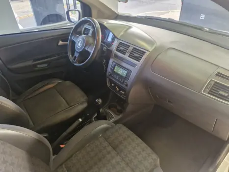 VOLKSWAGEN Space Fox 1.6 4P FLEX COMFORTLINE, Foto 8 VOLKSWAGEN Space Fox 1.6 4P FLEX COMFORTLINE, Foto 8
