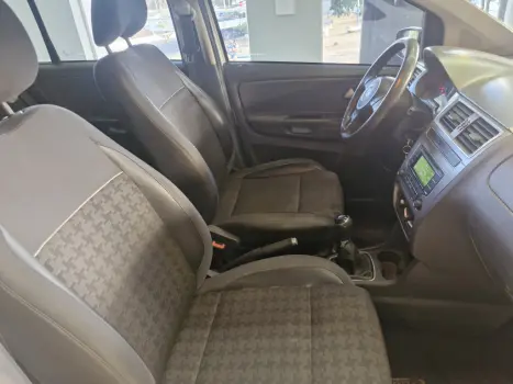 VOLKSWAGEN Space Fox 1.6 4P FLEX COMFORTLINE, Foto 9 VOLKSWAGEN Space Fox 1.6 4P FLEX COMFORTLINE, Foto 9