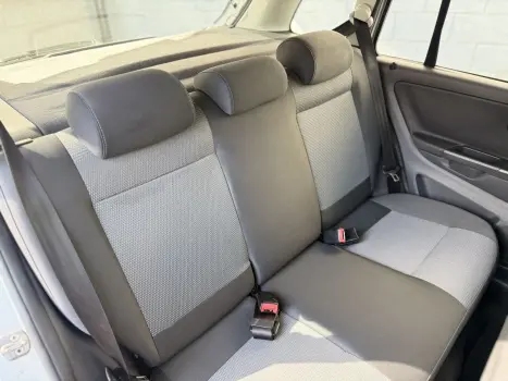 VOLKSWAGEN Space Fox 1.6 4P FLEX TREND, Foto 16