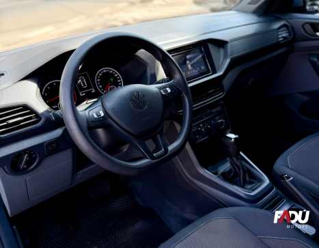 VOLKSWAGEN T-Cross 1.0 4P 200 TSI FLEX SENSE AUTOMÁTICO, Foto 4 VOLKSWAGEN T-Cross 1.0 4P 200 TSI FLEX SENSE AUTOMÁTICO, Foto 4