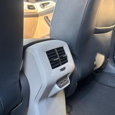 VOLKSWAGEN T-Cross 1.4 4P 250 TSI FLEX HIGHLINE AUTOM�TICO, Foto 6