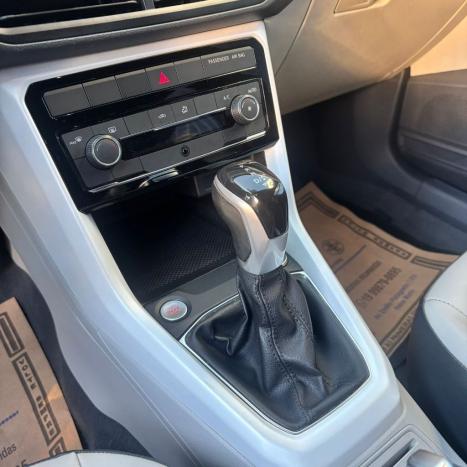 VOLKSWAGEN T-Cross 1.4 4P 250 TSI FLEX HIGHLINE AUTOM�TICO, Foto 11