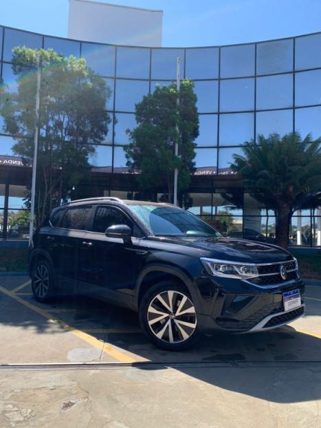 VOLKSWAGEN Taos 1.4 16V 4P FLEX 250 TSI HIGHLINE AUTOMTICO, Foto 2