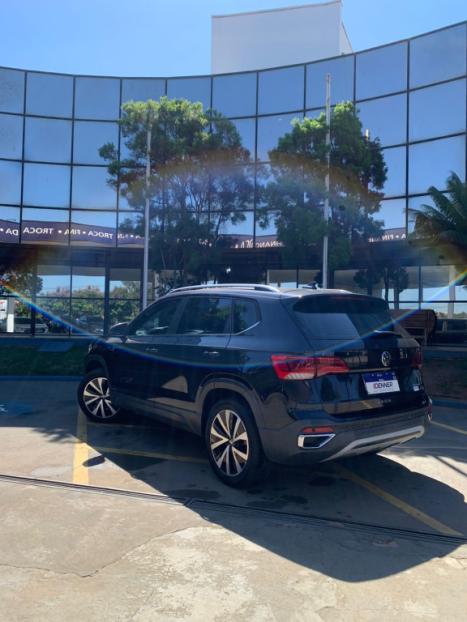 VOLKSWAGEN Taos 1.4 16V 4P FLEX 250 TSI HIGHLINE AUTOMTICO, Foto 7