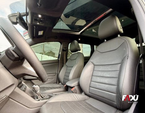 VOLKSWAGEN Taos 1.4 16V 4P FLEX 250 TSI HIGHLINE AUTOM�TICO, Foto 4