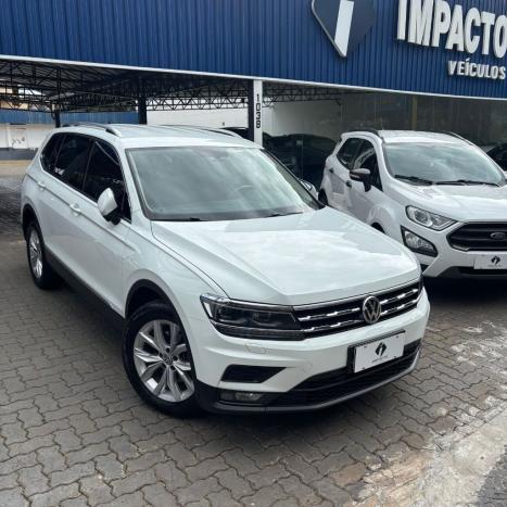 VOLKSWAGEN Tiguan 1.4 250 TSI TOTAL FLEX ALLSPACE COMFORTLINE TURBO AUTOM�TICO TIPTRONIC, Foto 2