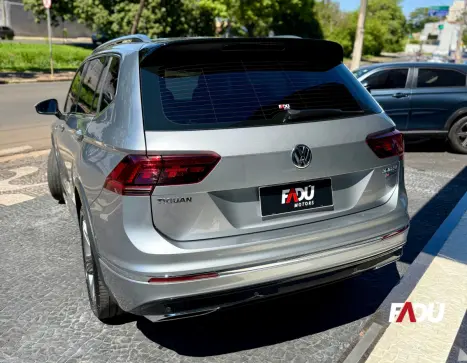 VOLKSWAGEN Tiguan 2.0 350 TSI TOTAL FLEX ALLSPACE R-LINE 4-MOTION TURBO AUTOMTICO DSG, Foto 9