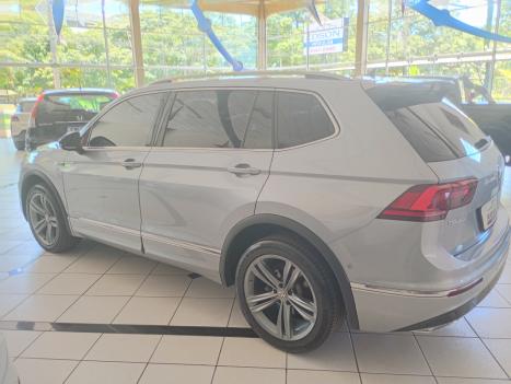 VOLKSWAGEN Tiguan 2.0 300 TSI ALLSPACE R-LINE TURBO AUTOM�TICO, Foto 4