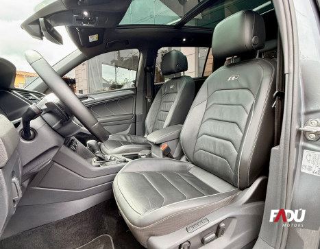 VOLKSWAGEN Tiguan 2.0 16V 4P TSI 350 TURBO R-LINE 4MOTION DSG AUTOM�TICO, Foto 4