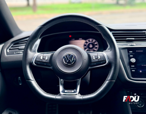 VOLKSWAGEN Tiguan 2.0 16V 4P TSI 350 TURBO R-LINE 4MOTION DSG AUTOM�TICO, Foto 6