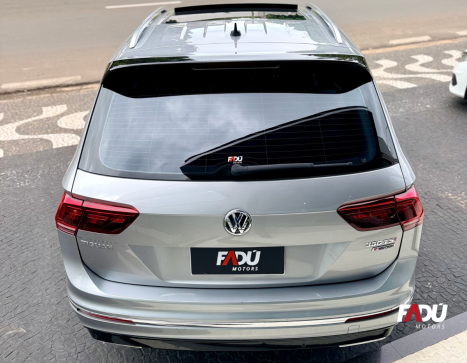 VOLKSWAGEN Tiguan 2.0 350 TSI TOTAL FLEX ALLSPACE R-LINE 4-MOTION TURBO AUTOM�TICO DSG, Foto 11