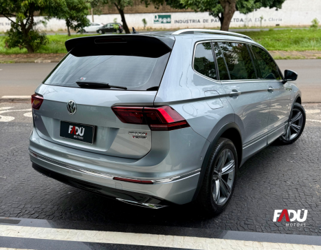 VOLKSWAGEN Tiguan 2.0 350 TSI TOTAL FLEX ALLSPACE R-LINE 4-MOTION TURBO AUTOM�TICO DSG, Foto 11